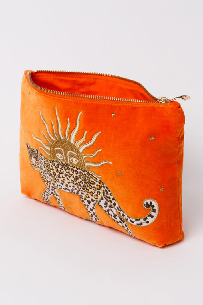 Elizabeth scarlett everyday pouch hot sale