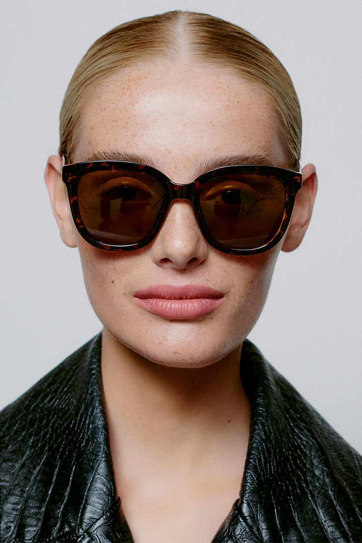 A.Kjaerbede Billy KL2106 Demi Tortoise Sunglasses - Olivia Grace Fashion