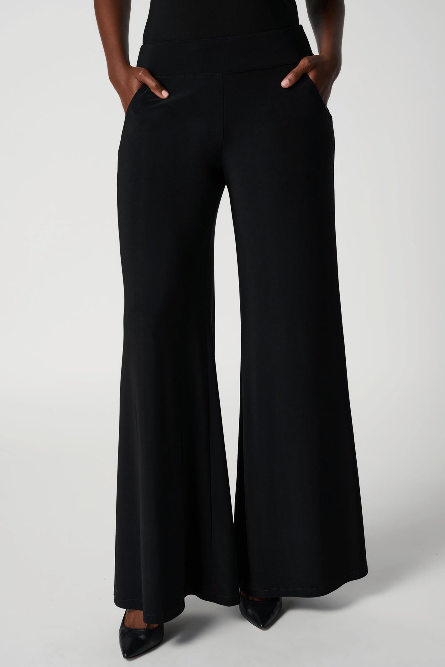 Relaxed Linen Pull On Trousers - Black | Boden EU