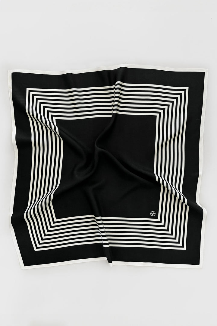 Lescarf Scarf Wilk No. 2 Black Cream 1002 - Olivia Grace Fashion