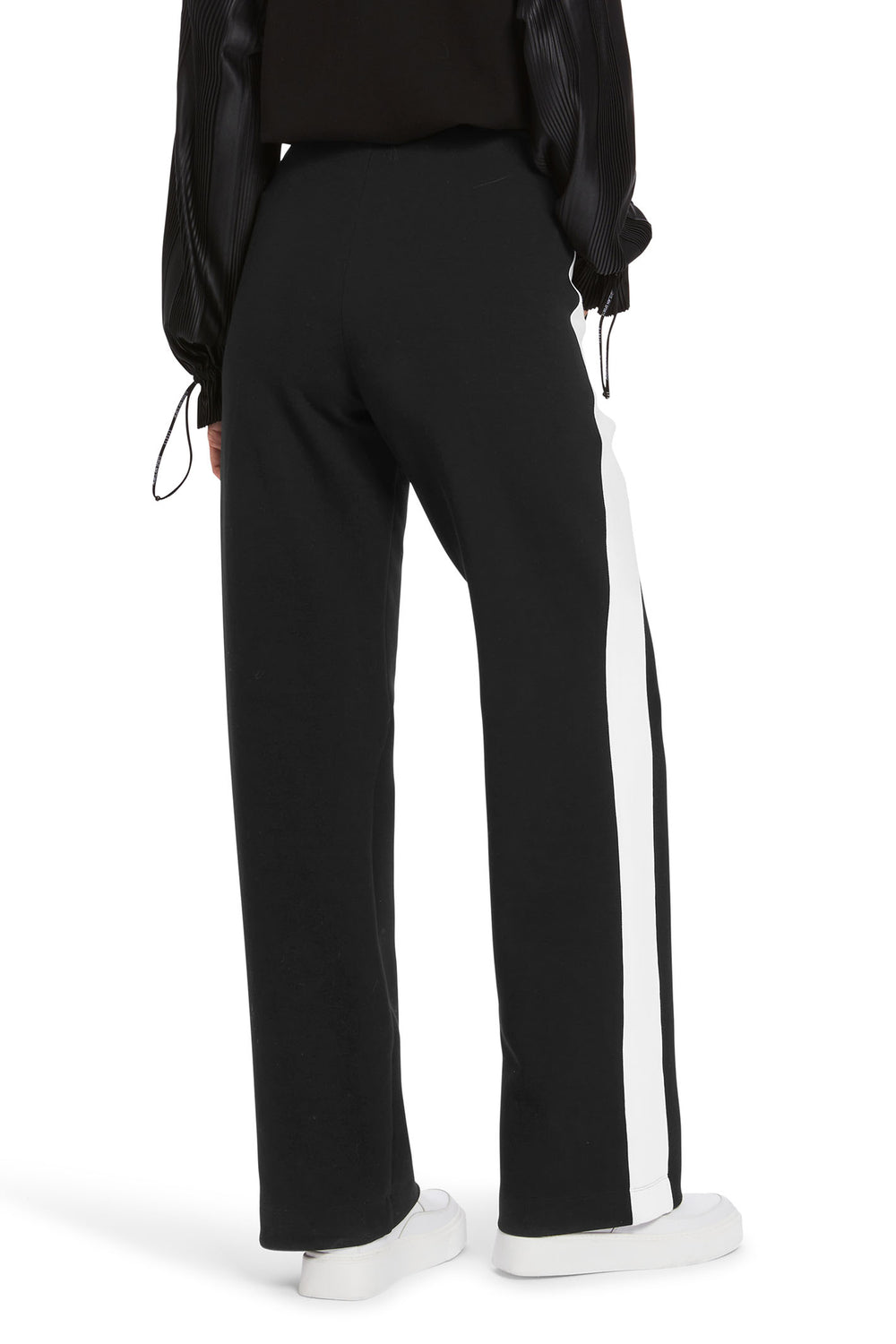 Marc Cain Sports Pull-On Trousers Black With Side Stripe XS 81.38 J09 900 - Olivia Grace Fashion