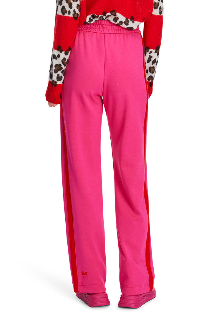 Marc Cain Sports Sweat Pants Dragon Fruit Pink XS 81.37 J06 244 - Olivia Grace Fashion