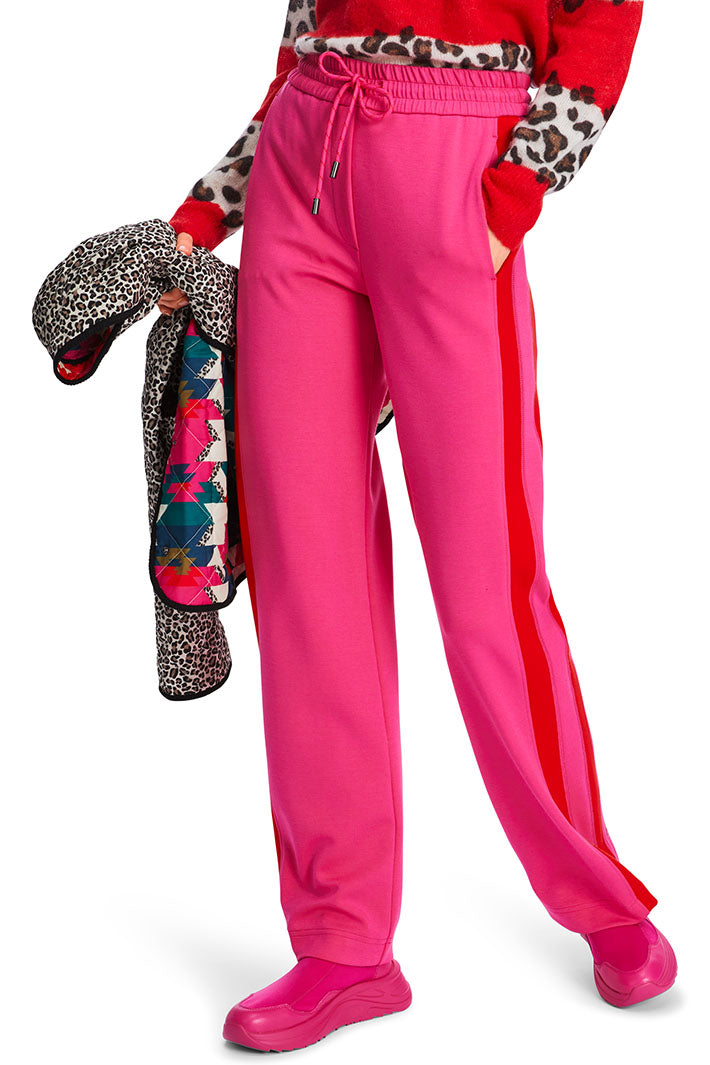 Marc Cain Sports Sweat Pants Dragon Fruit Pink XS 81.37 J06 244 - Olivia Grace Fashion