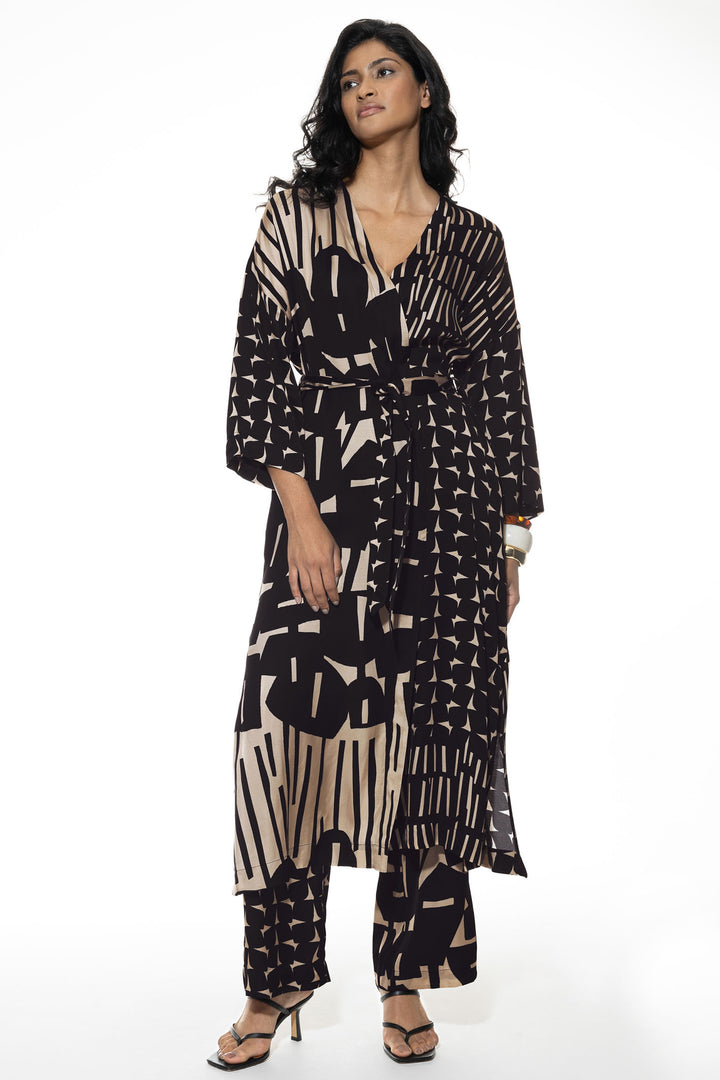 Mey Kimono Serie Evening Geometric Black 1230033 - Olivia Grace Fashion