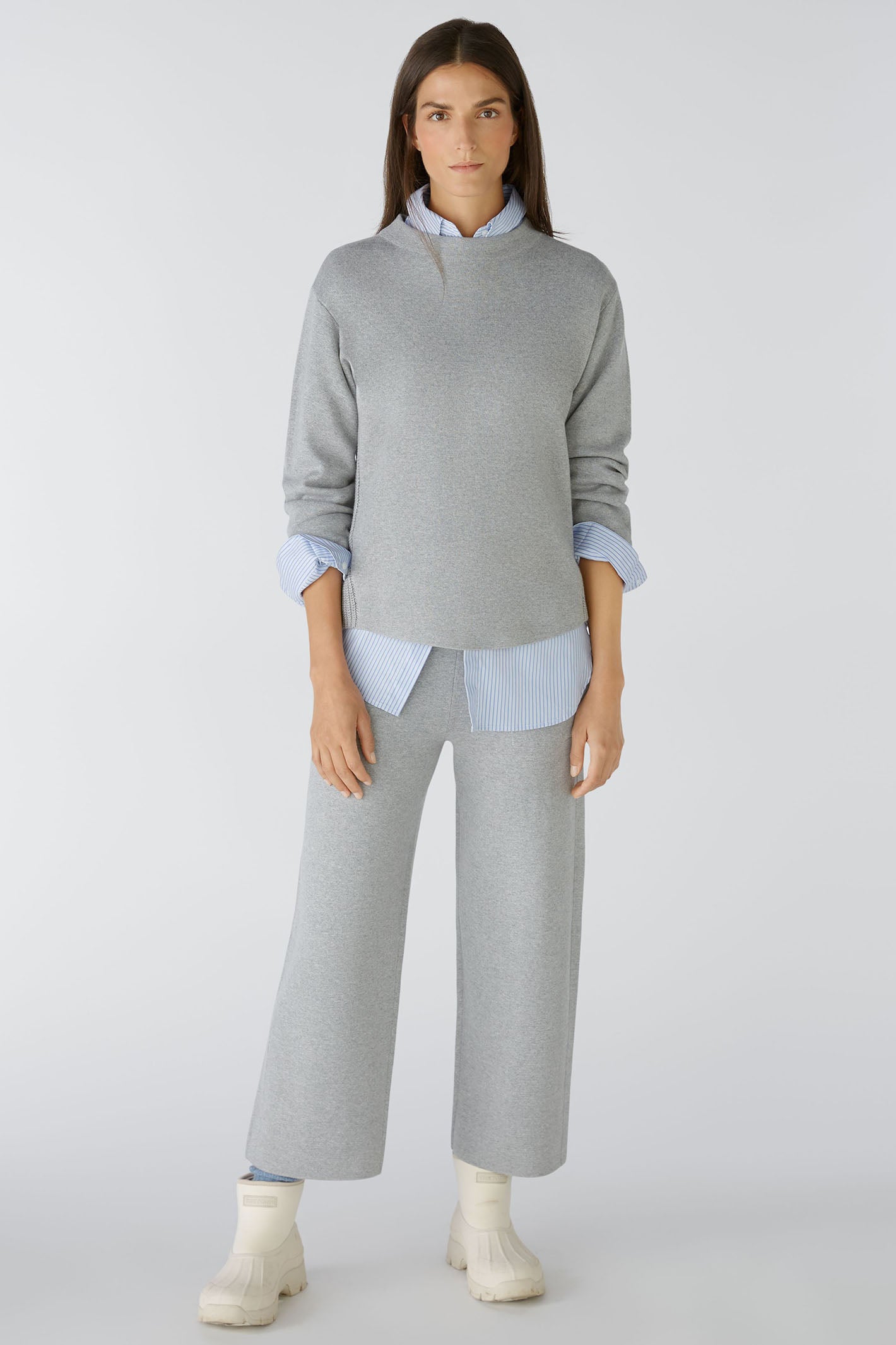 Light grey cropped sale trousers