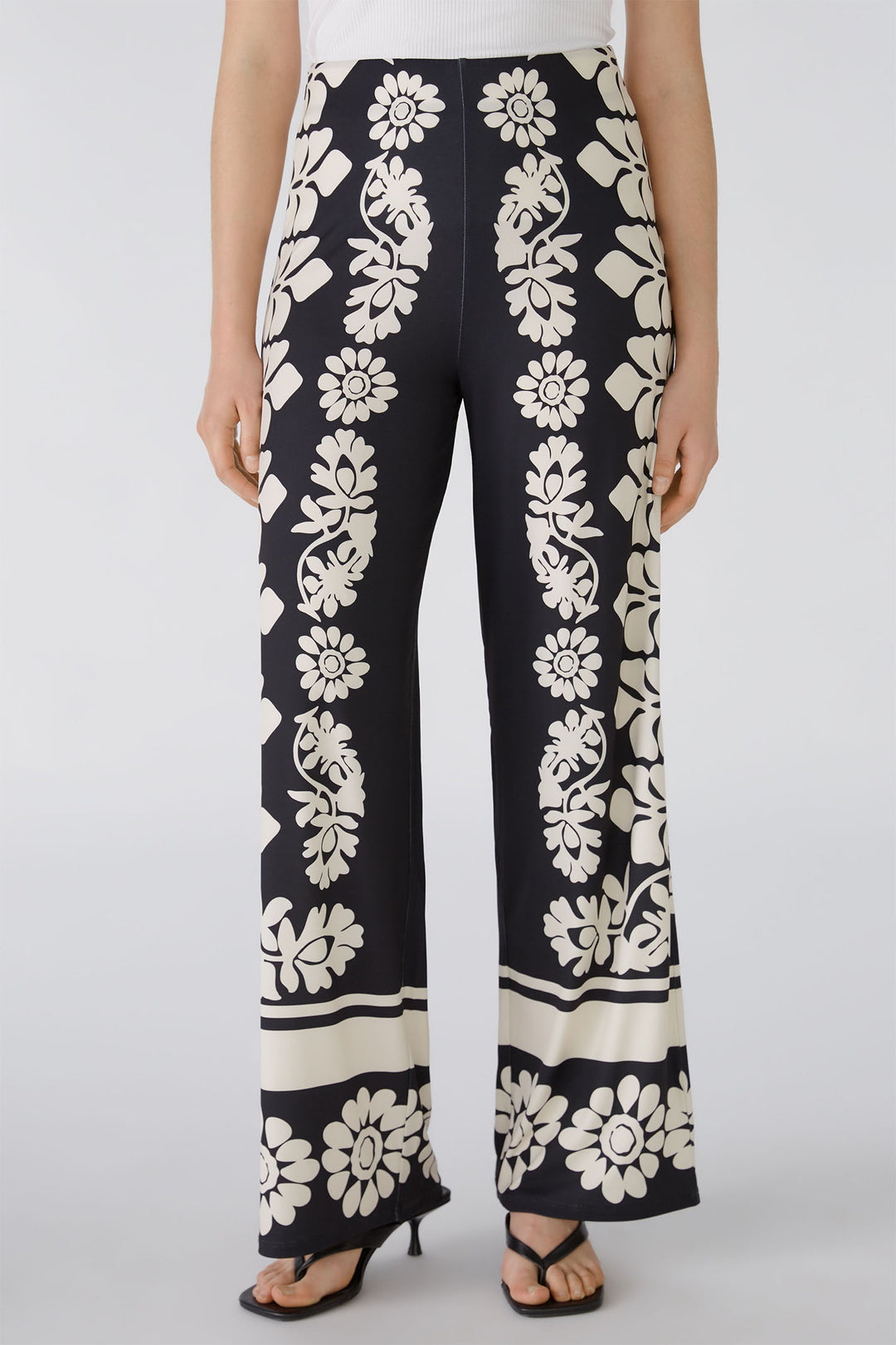 Oui 88258 Black Camel Marlene Block Flower Print Pull-On Trousers - Olivia Grace Fashion