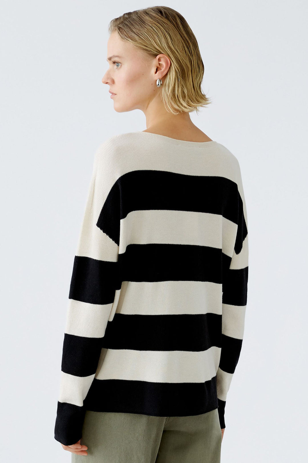 Oui Jumper Striped Black Off-White Boat Neck 91124 0991 - Olivia Grace Fashion